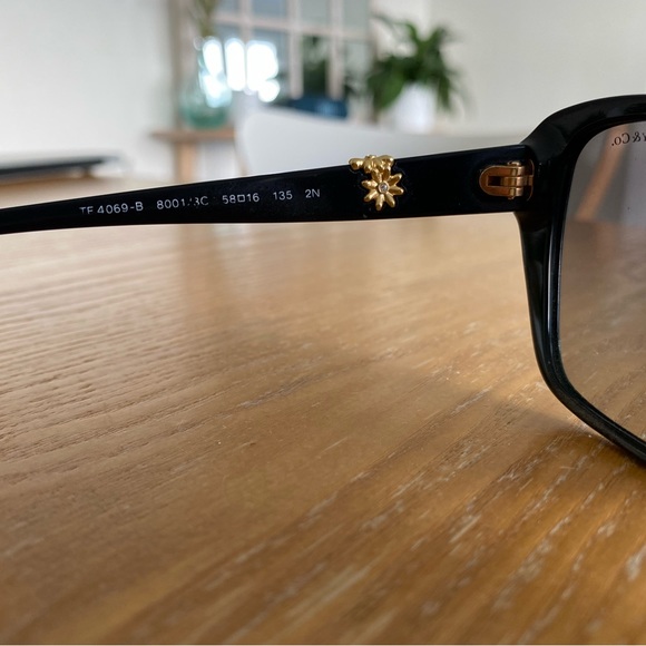 Tiffany sunglasses - Picture 14 of 16